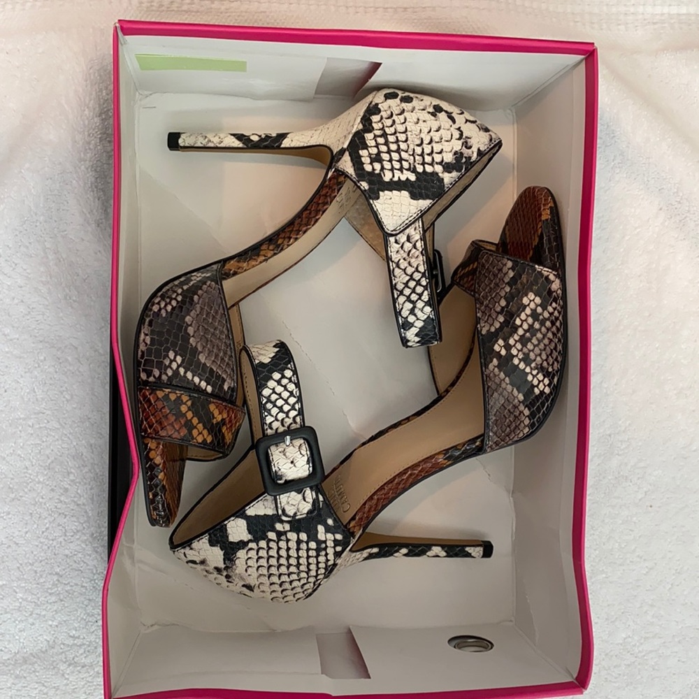 Vince Camuto multicolor Heels 8.5